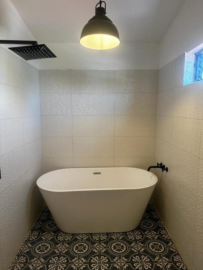 Casa De Lizamaria Apartment Manzanillo Ngoại thất bức ảnh